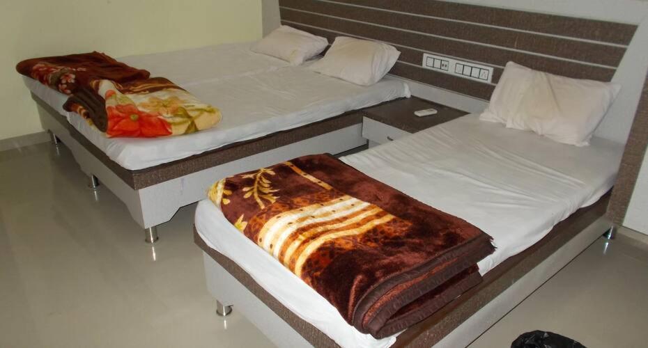 Hotel Galaxy - Housity