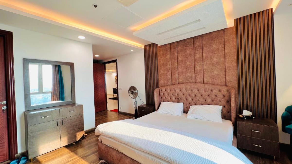 Presidential Apartments Gold Crest Mall and Residency DHA Lahore - Housity