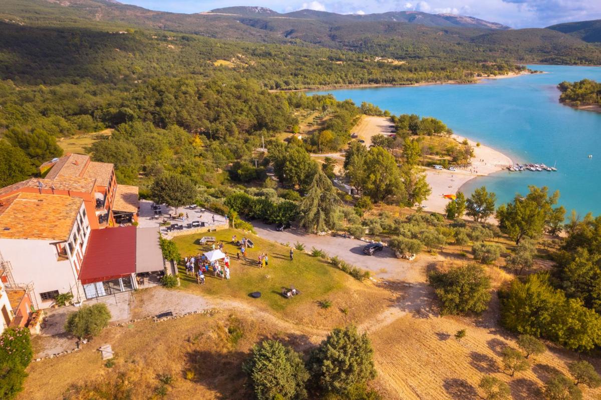 Auberge des Salles - Housity