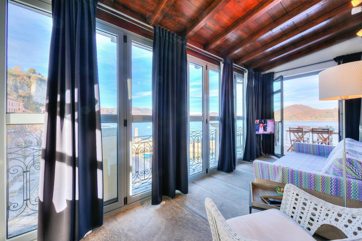 Aparthotel Arona - Housity
