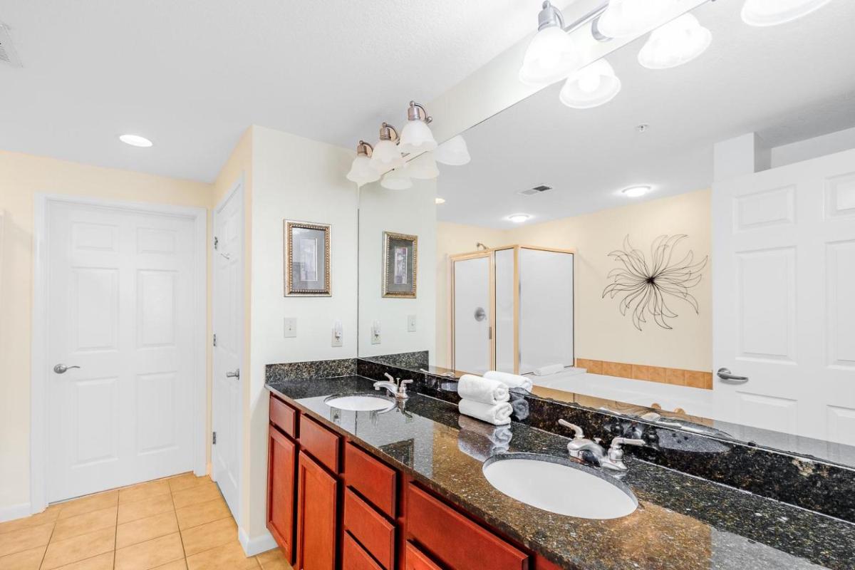 Legacy II 305 - Housity