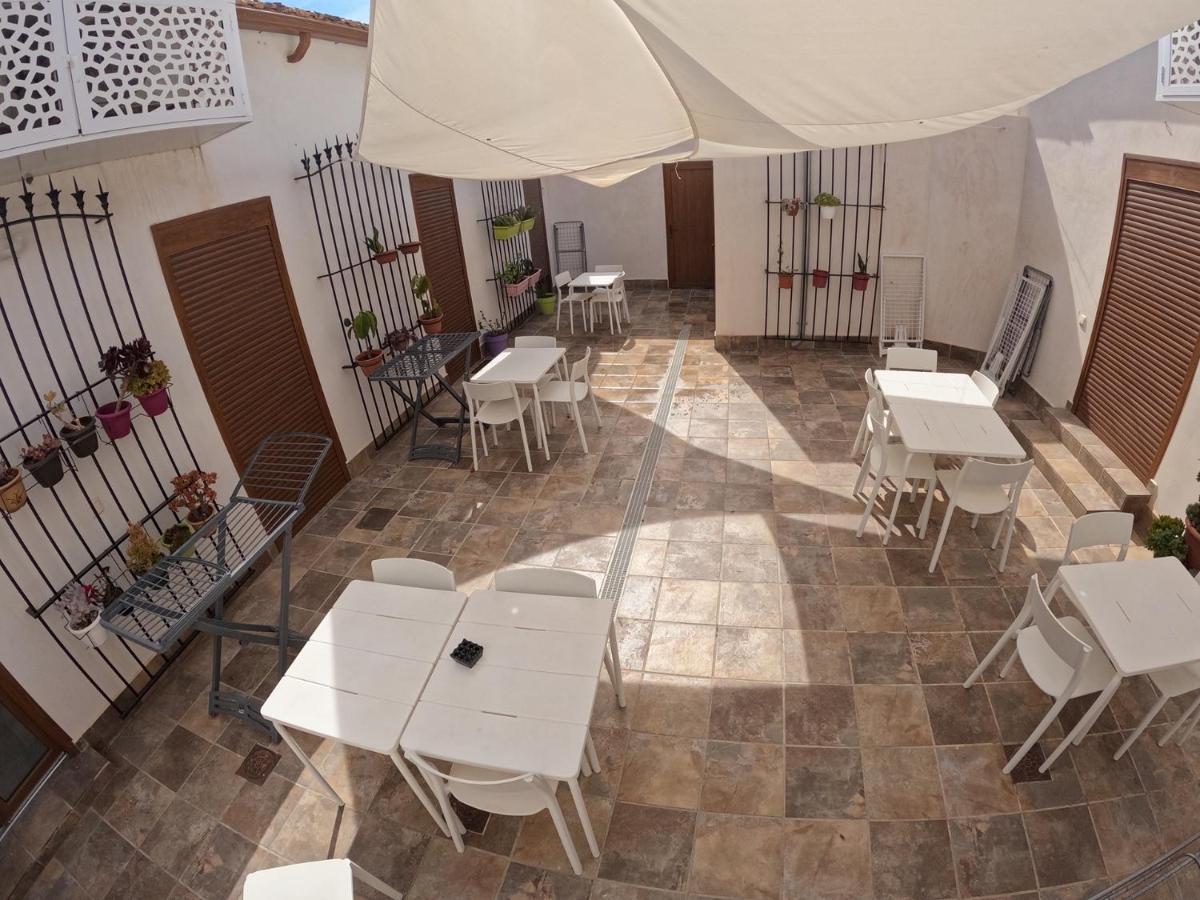 Apartamentos La Encarnación III - Housity