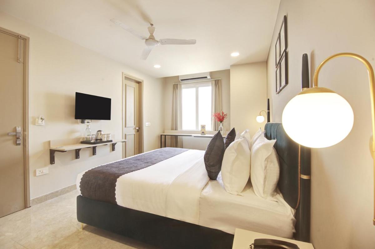 Saltstayz Horizon - Golf Course Road & Sector 29 - Hizvo