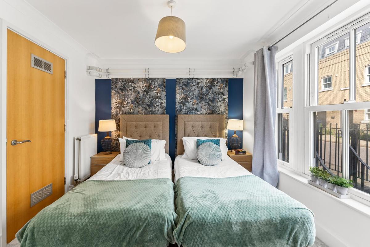 Amazing Cambridge Abode - Parking - Housity