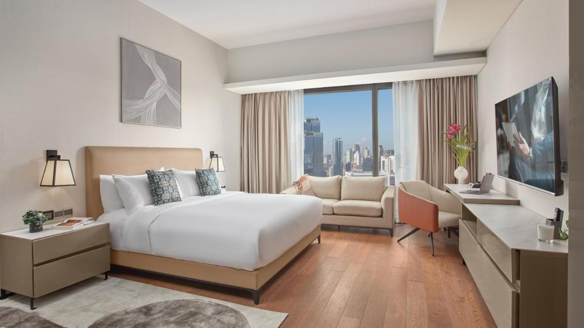 Oakwood Makati Avenue - Hizvo