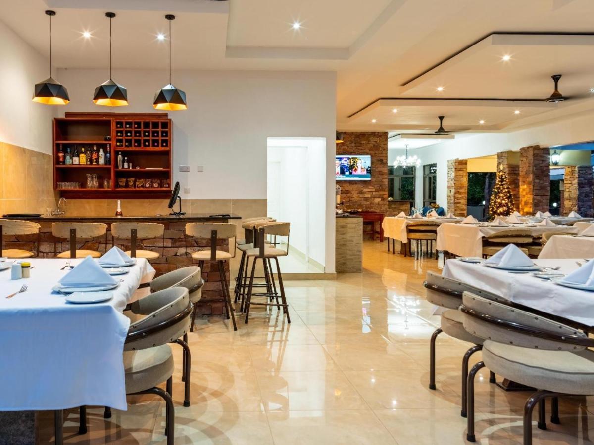 The Shrub Lodge - Hizvo