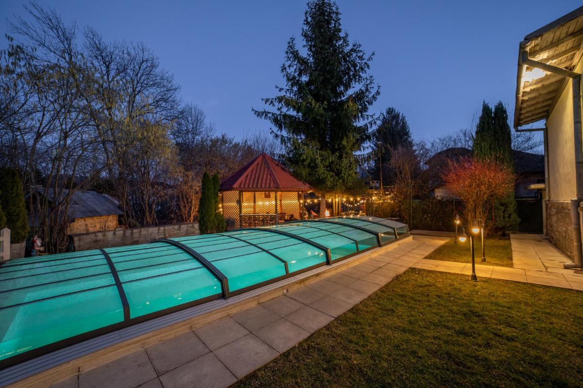 Zaivan Retreat - Housity