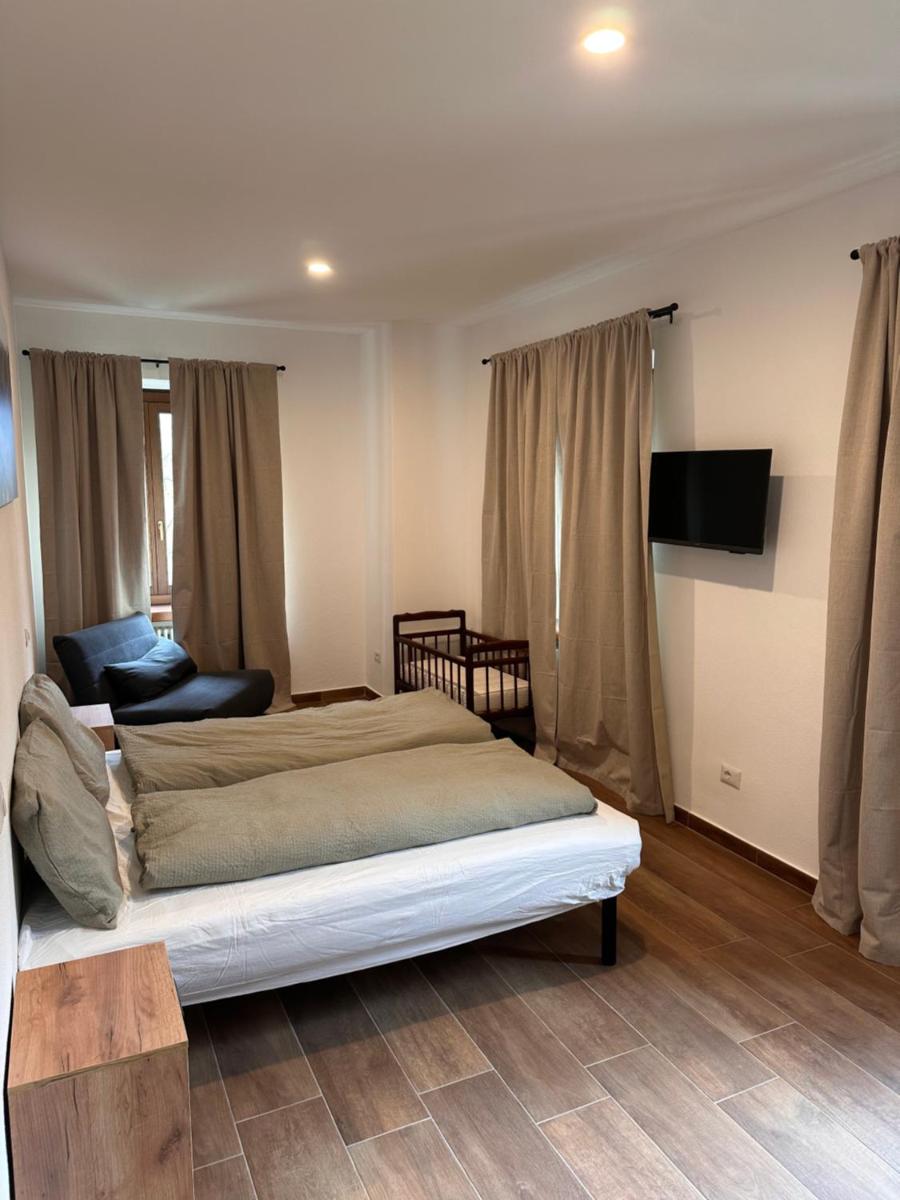 La Briga - Housity