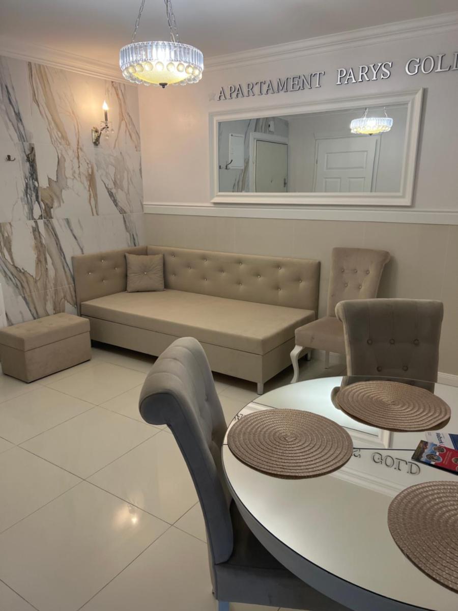 Apartament Parys Gold - Housity