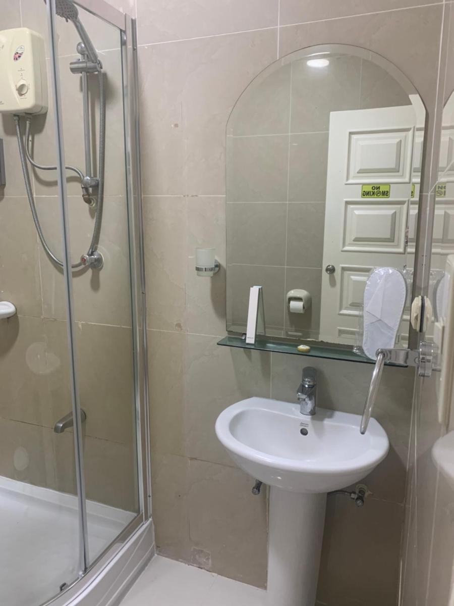 Bourbon St Apts Condo 16 - Housity