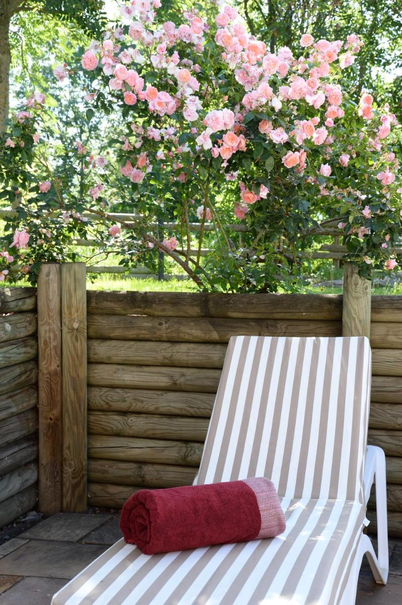 Jardin de l'établissement Alliey & Spa Piscine Appart-hôtel Serre chevalier