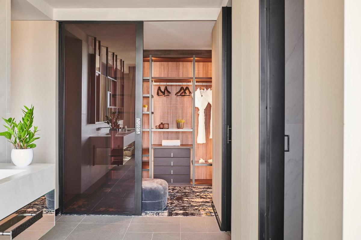 Un baño de Grand Hyatt Barcelona