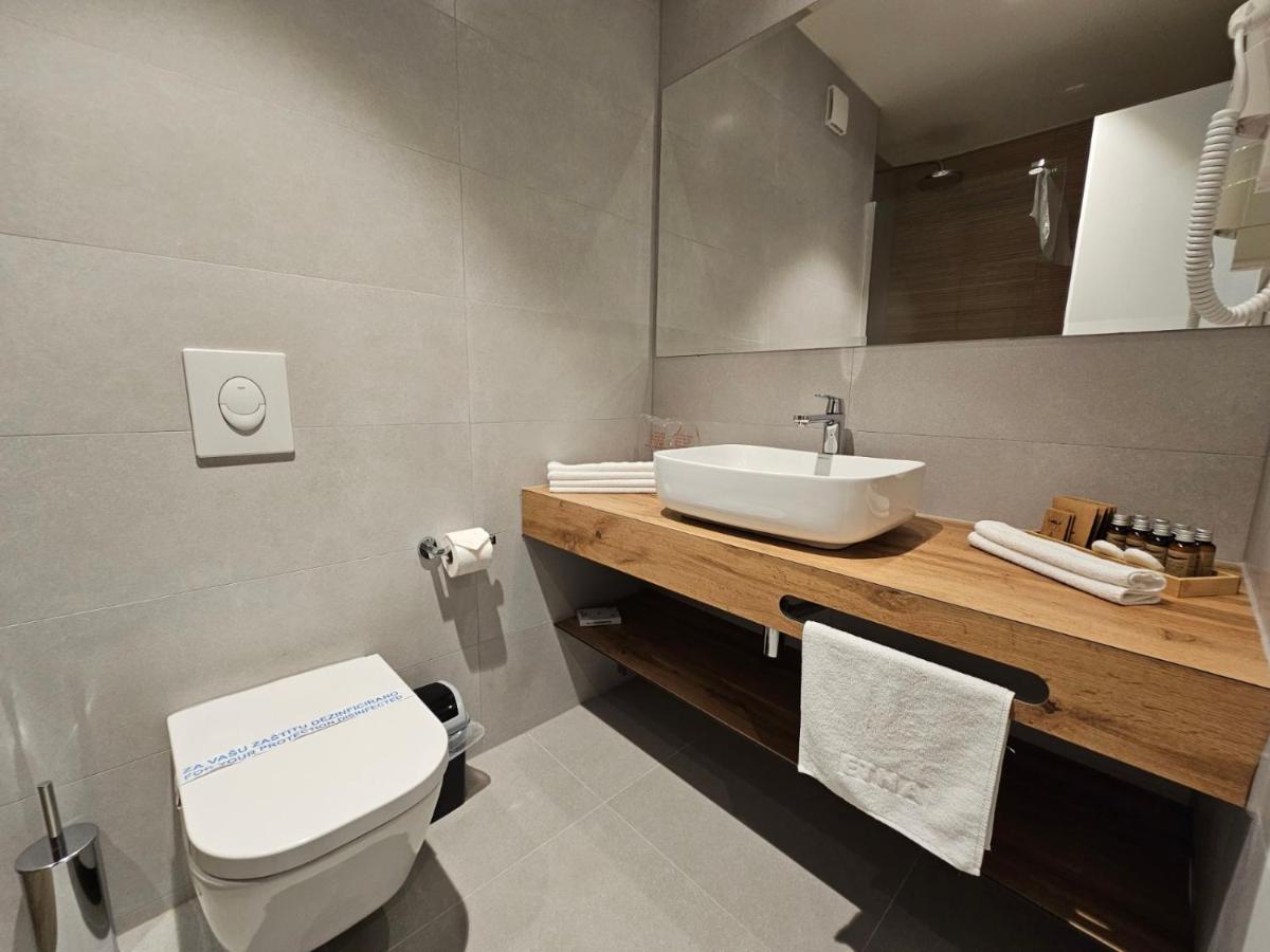 Hotel ETNA - Housity