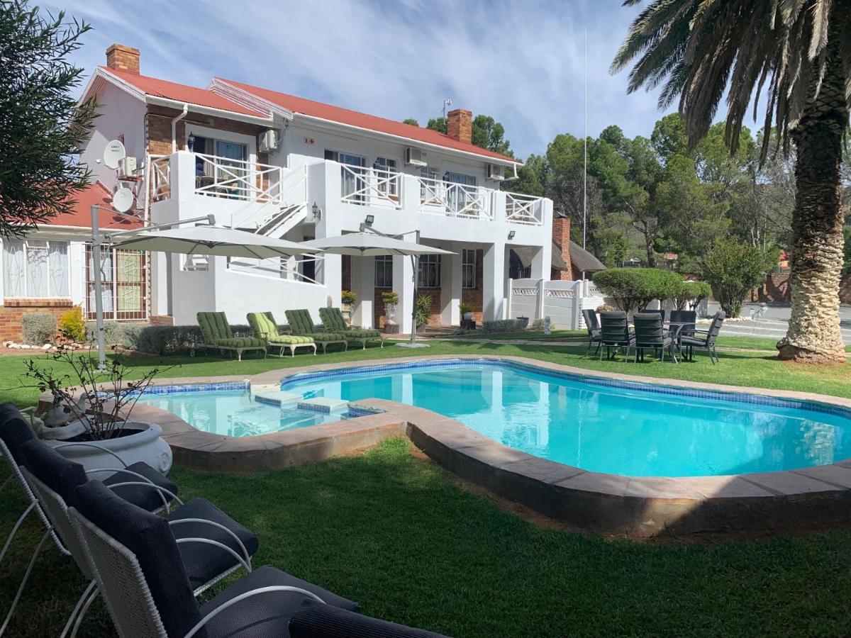 Suitetrails - Victoria Oaks Guesthouse