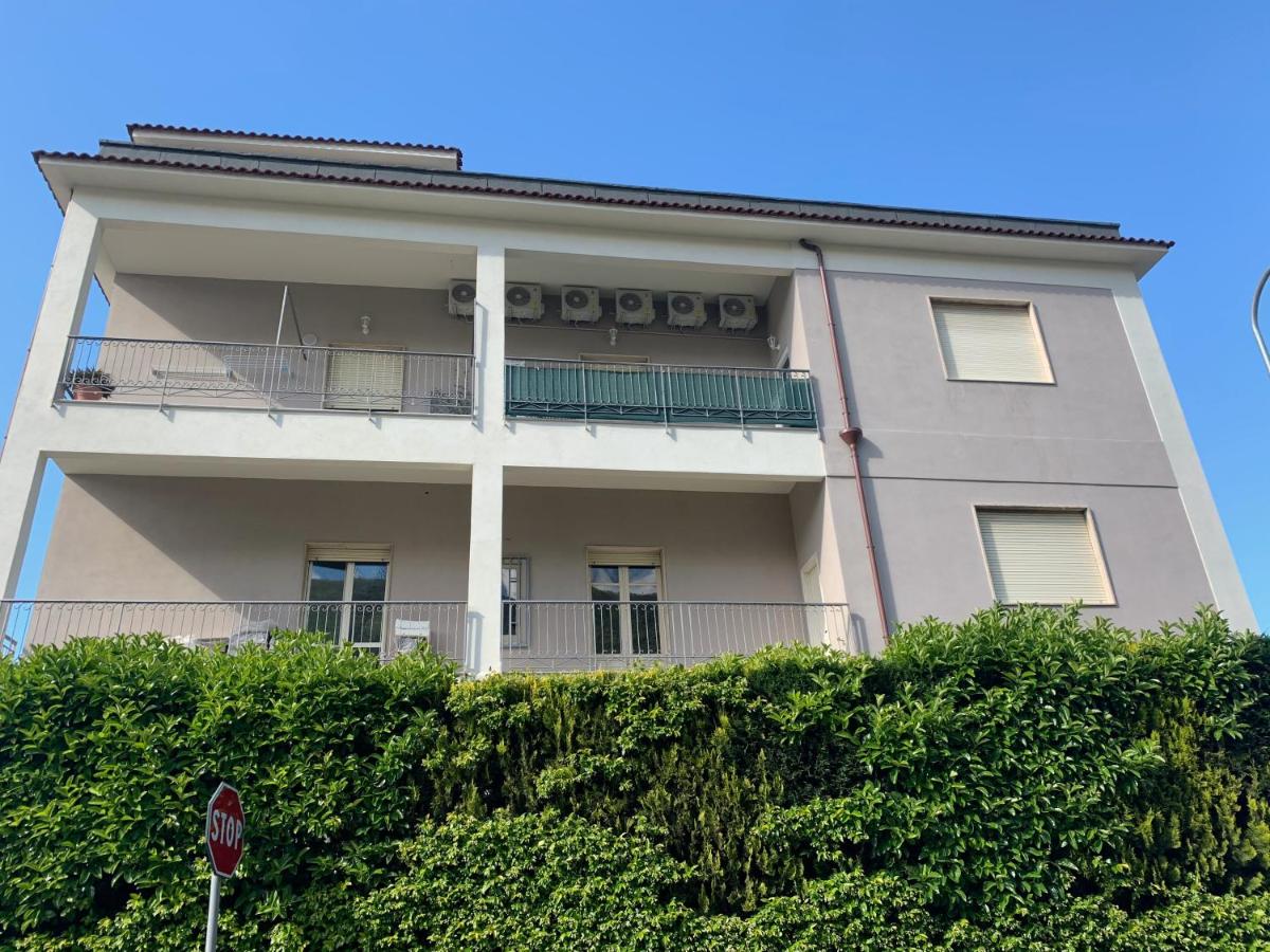 Montalbino House - Rooms and Apartments - Housity