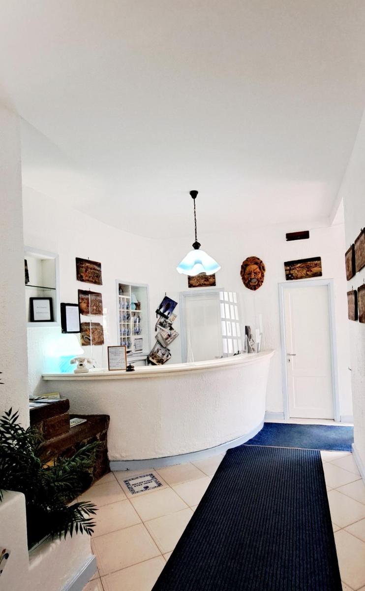 Hotel Poseidon - Housity