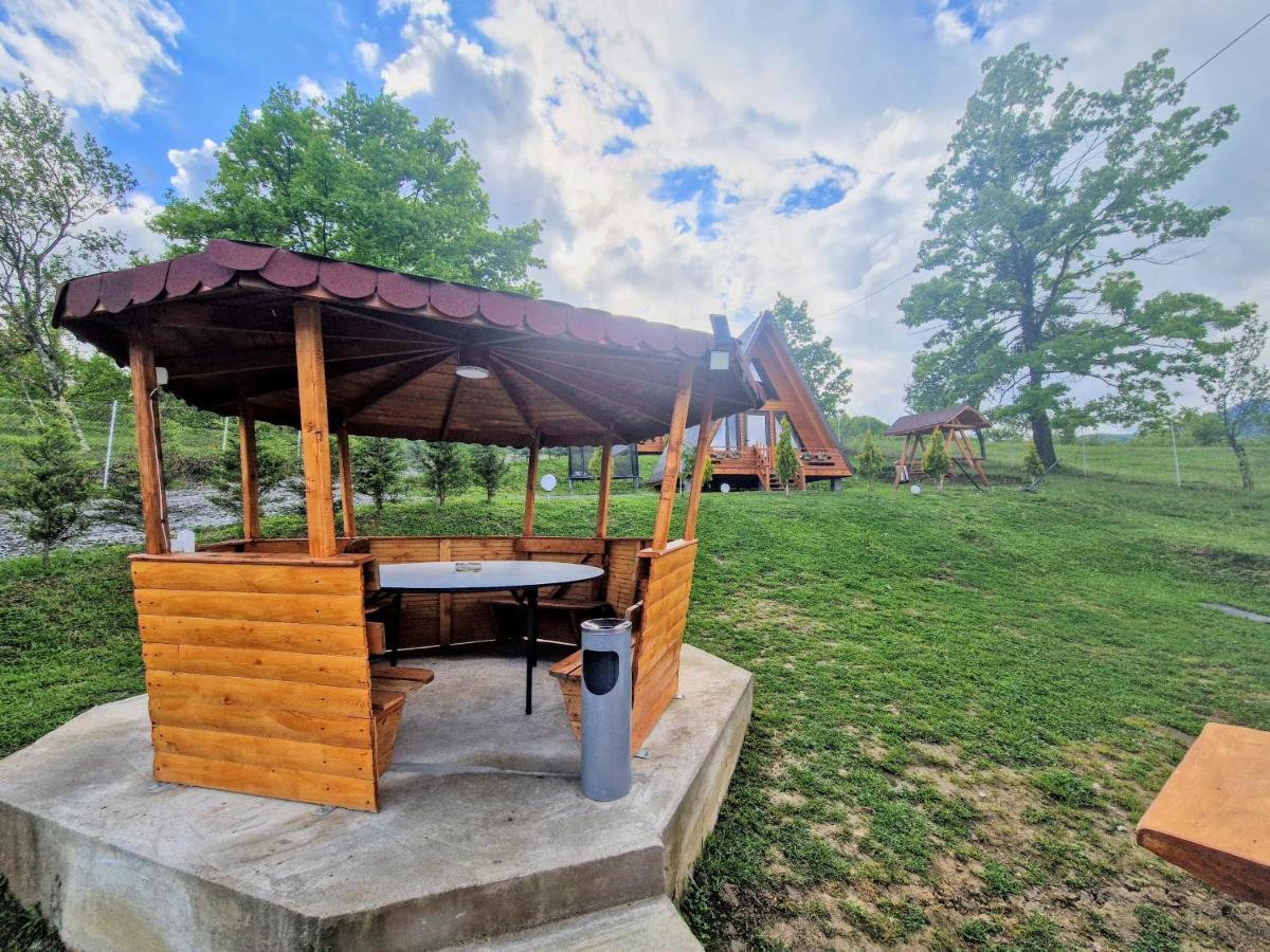 Stelele Coziei - Housity