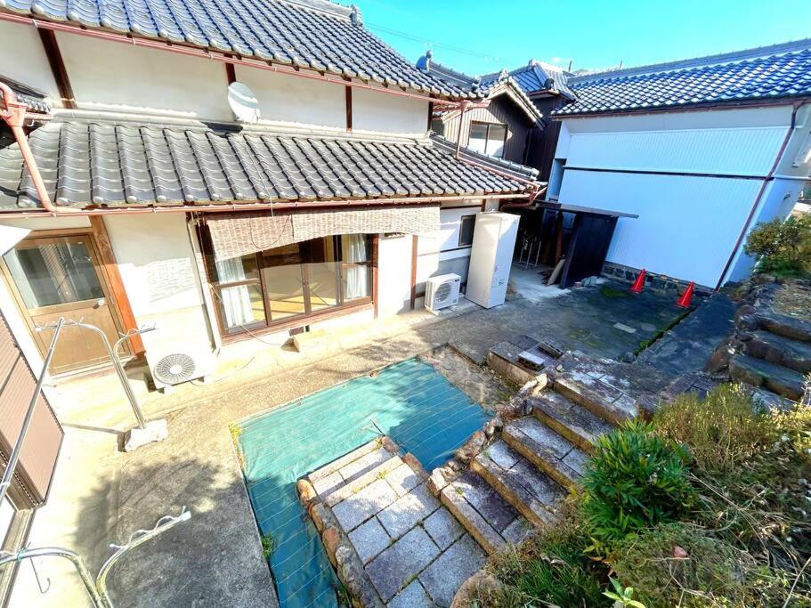New Open !! 田舎の一棟貸 お庭でBBQやプール遊びができる貸切の宿 3ぴーす - Housity