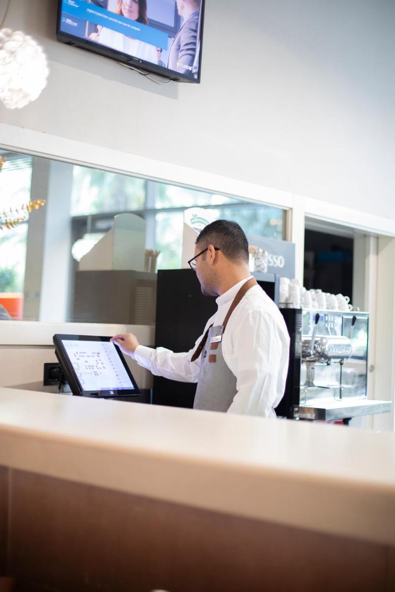 Clientes alojados en Primus Valencia