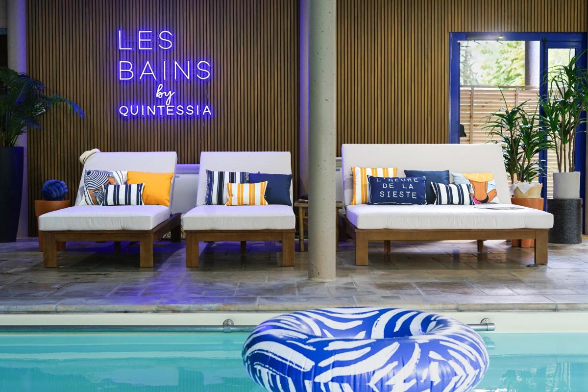 Piscine de l'établissement Quintessia ou située à proximité