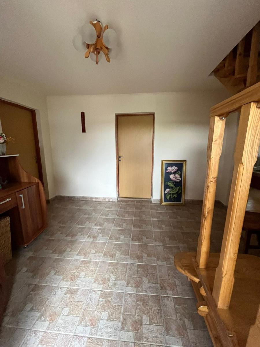 Cheerful 5-bedroom house close to Baile Felix 19km - Housity