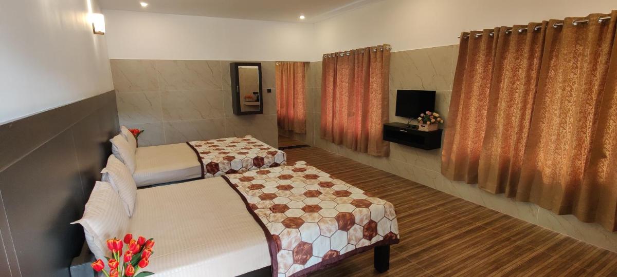 RR Holiday Homes - Housity