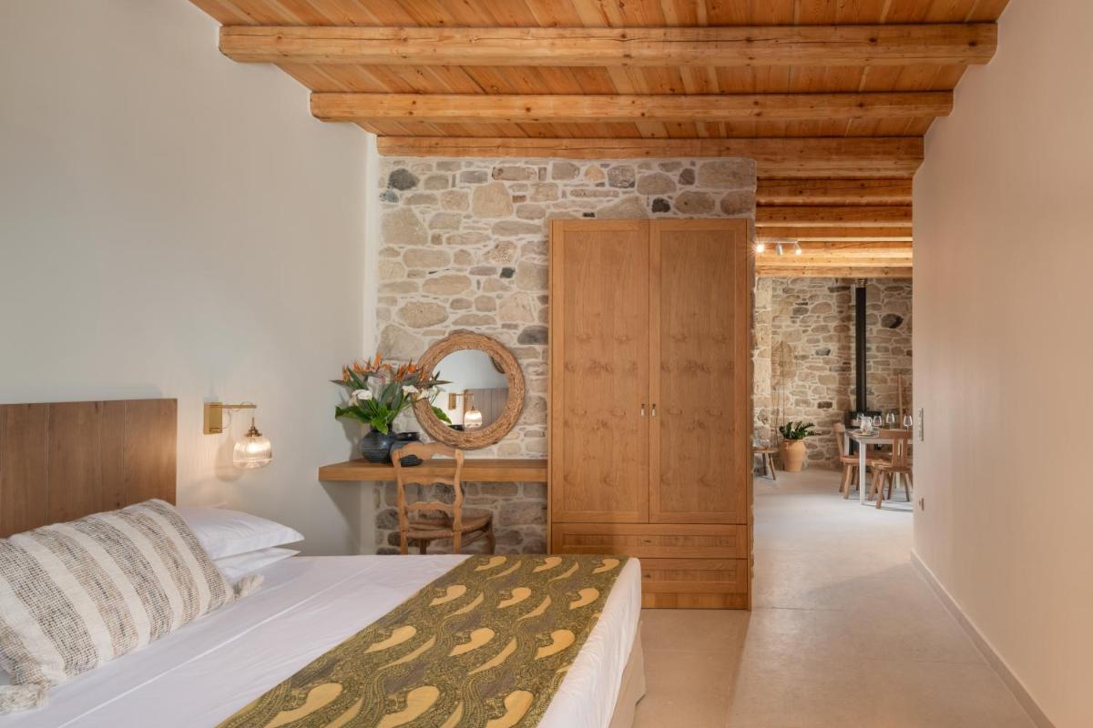 ST.TEN STONE BUILT VILLAGE - Housity