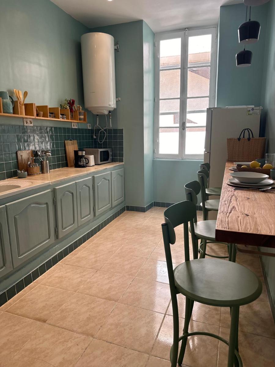 Private rooms in authentic apartment in Old town of Tunis, near Medina - Housity
