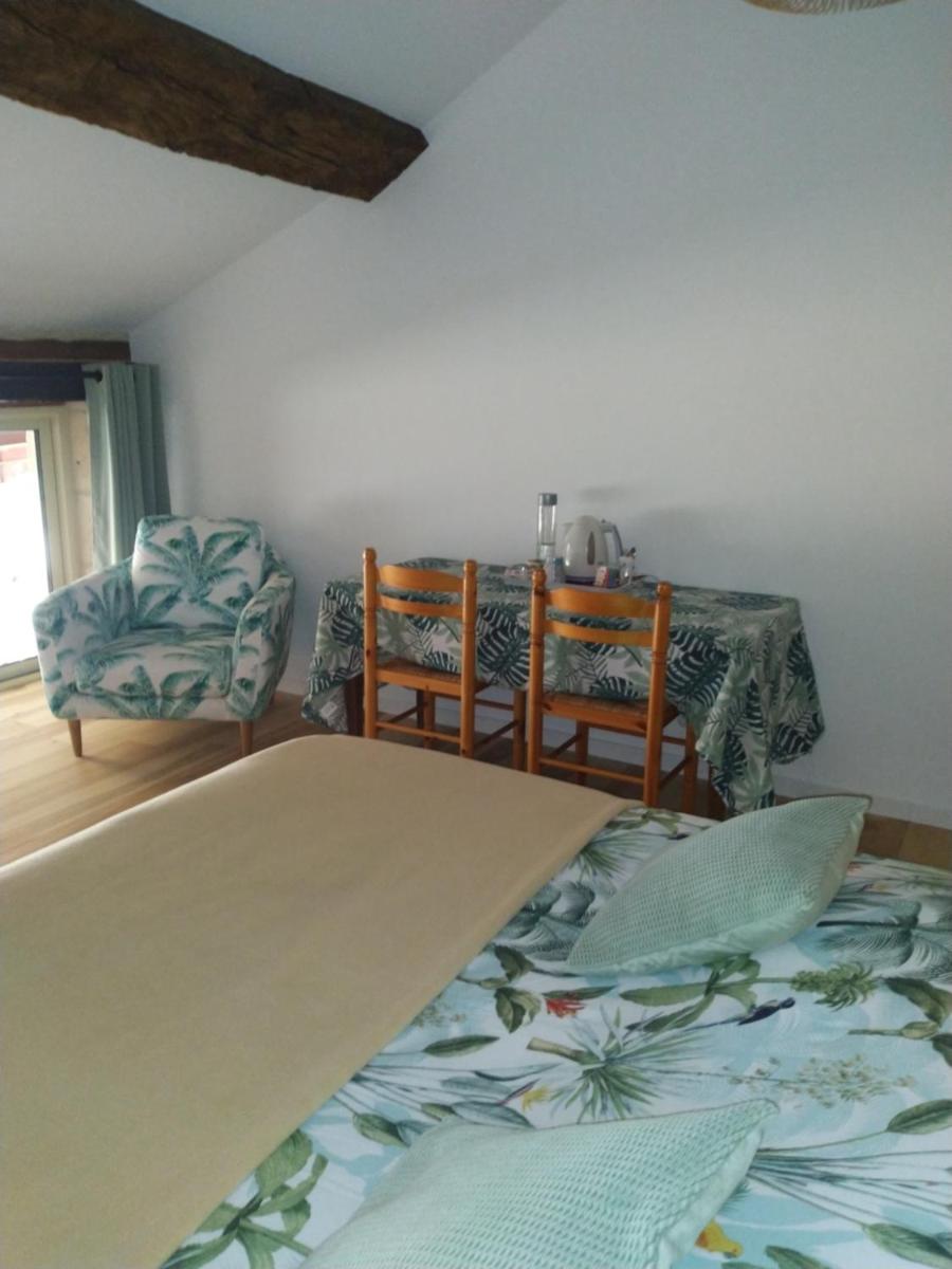 A la maison du bonheur - Housity