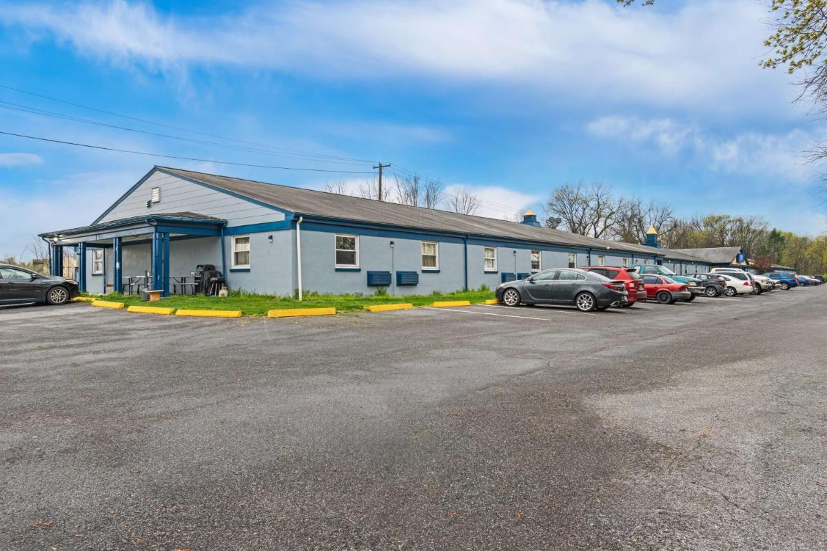 Americas Best Value Inn Carlisle - Housity