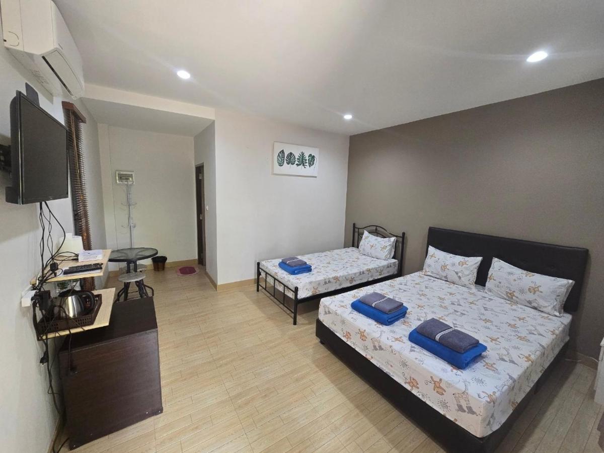 ปีกุนรีสอร์ท & Swimming pool (Pigoon Resort) - Housity