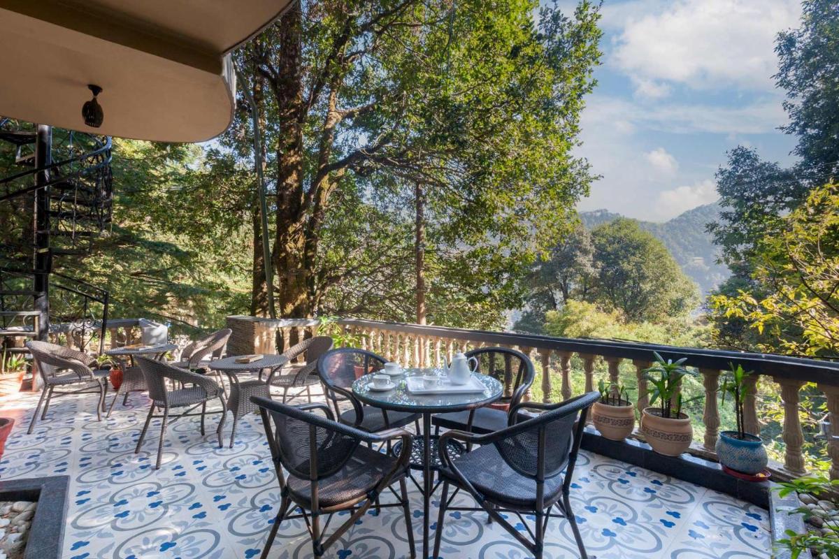 StayVista at Villa 360 - Pet Friendly Property with Alfresco Dining - Housity