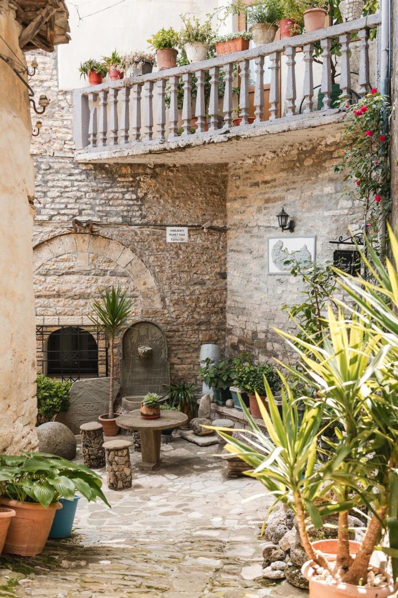 DAM Stone Boutique Hotel - Hizvo