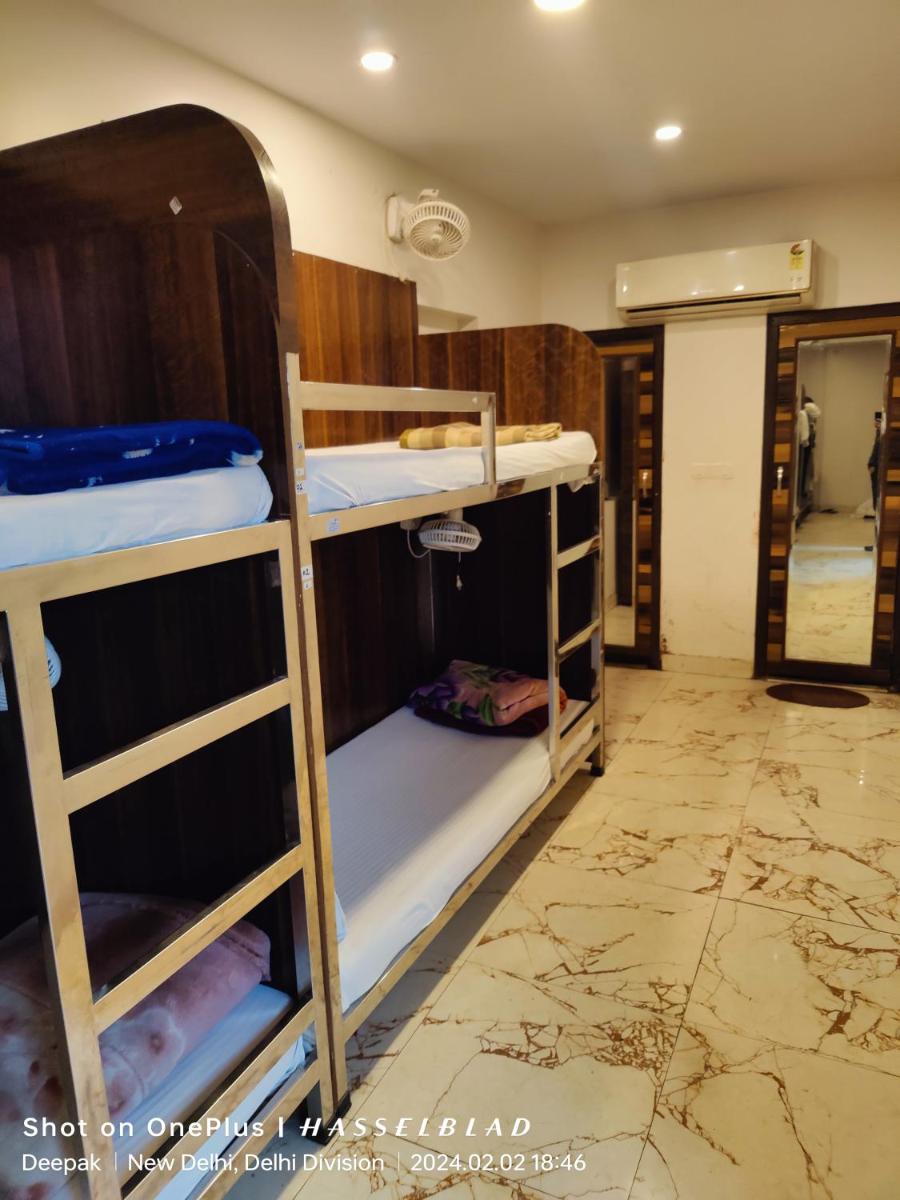 Pink City By Comfort Rooms - Housity