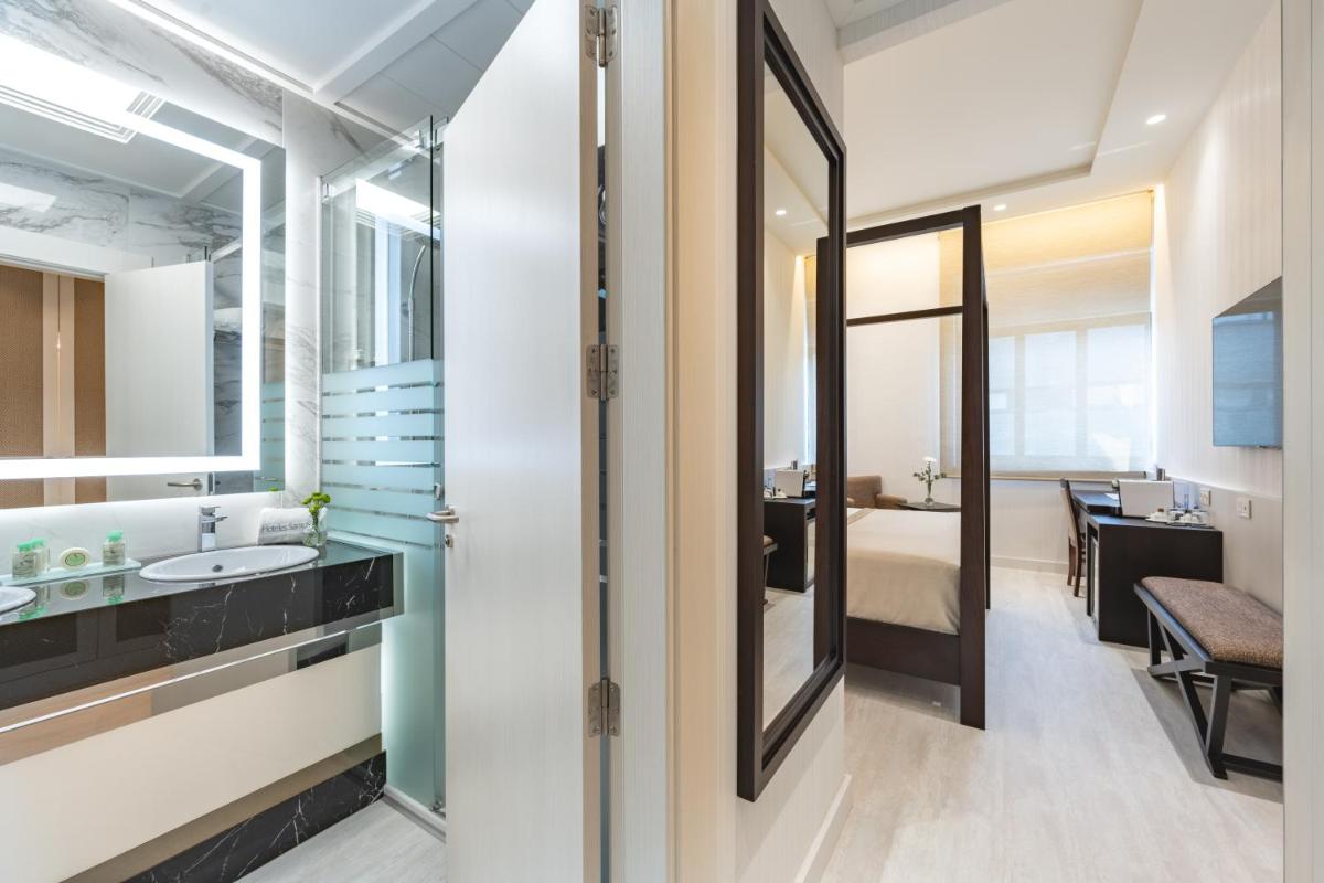 Hotel Saray - Housity
