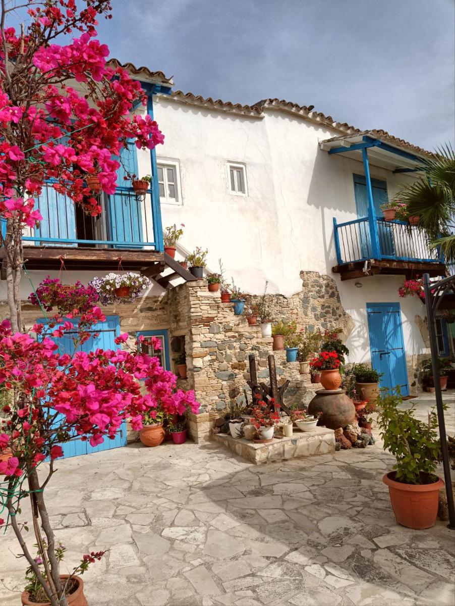 Traditional House in Pera - Housity