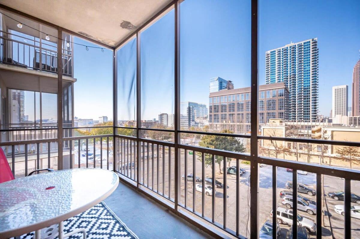 Heart Downtown! Great Location! PT3C - Housity