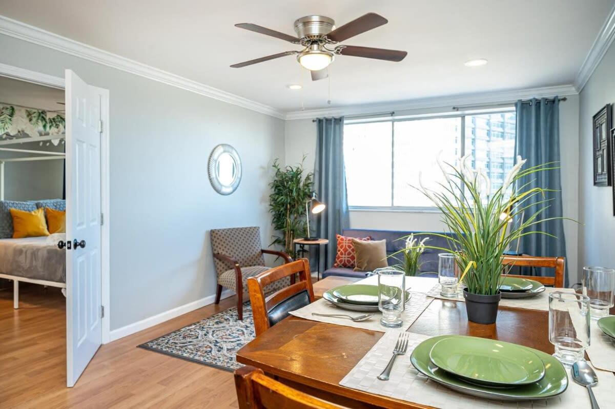 Downtown! Stunning City View Onsite Parking LM1102 - Housity