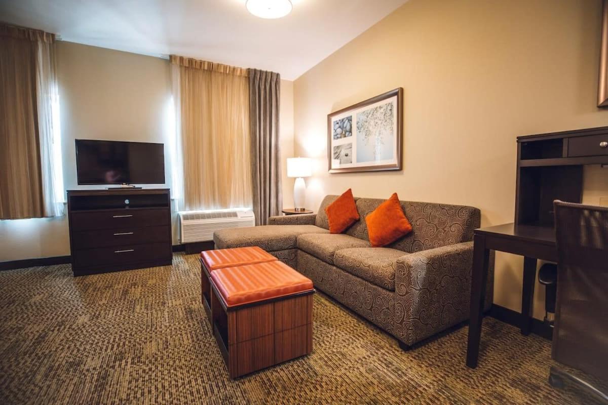 Free Parking Free Wifi with Kitchen Washer Dryer Relux Studio Group 2 - Housity