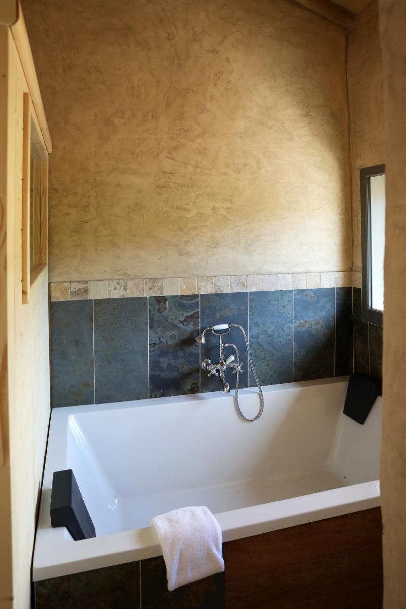 Photo de la galerie de l'établissement Hôtel-Spa Le Saint Cirq, à Tour-de-Faure