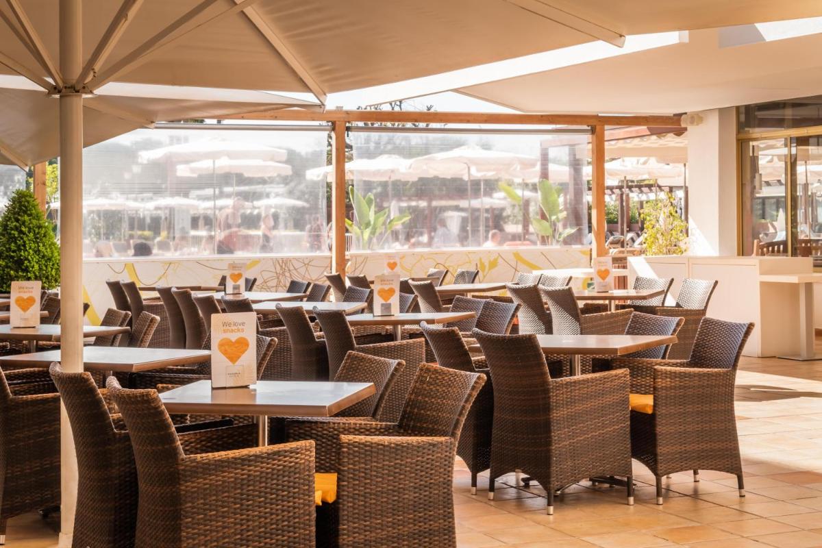 Un restaurante o sitio para comer en ALEGRIA Florida Park