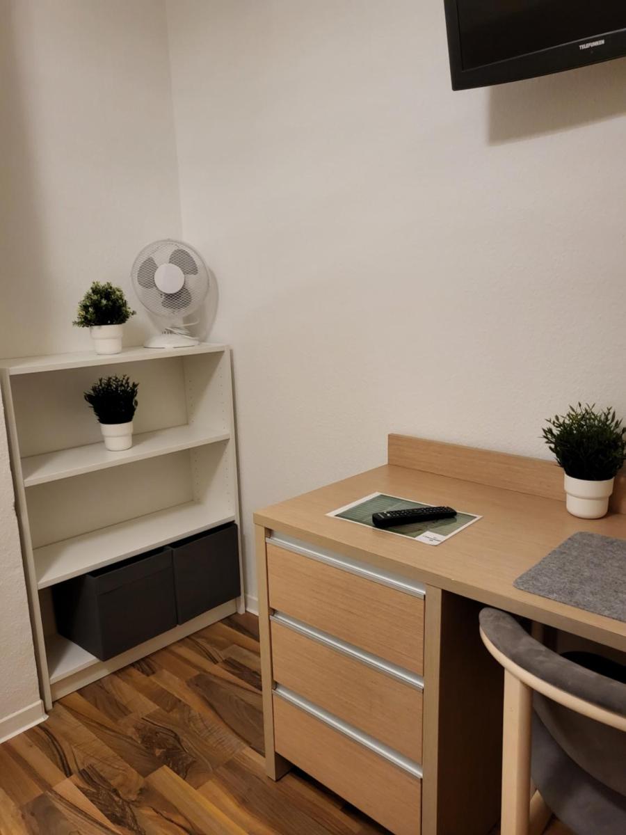 Hotel Mettmann - Housity