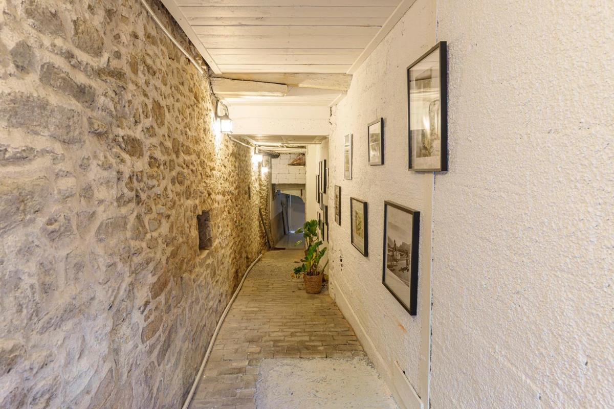 Le Loft-Design et décoré avec goût-Dinan - Housity