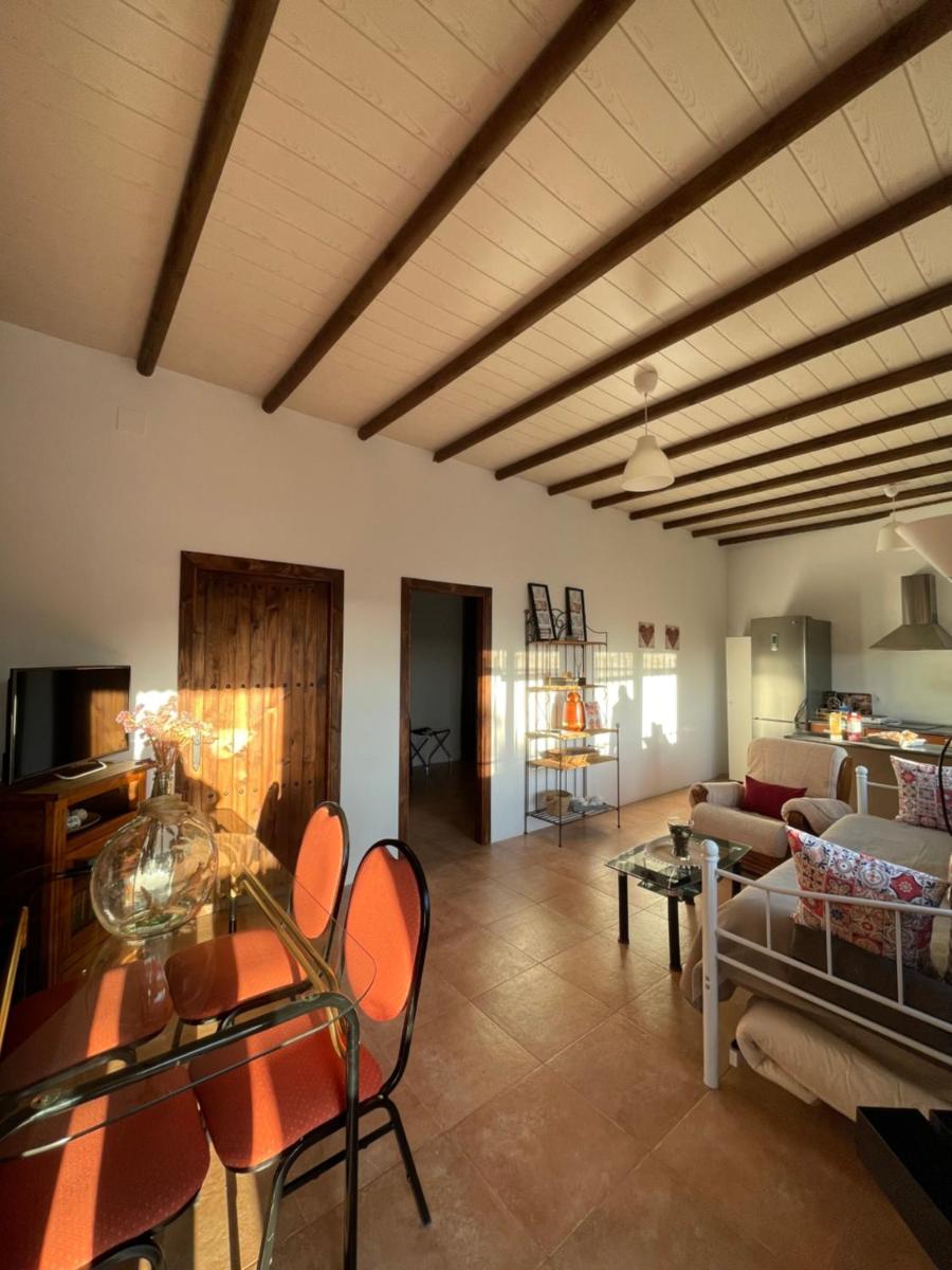 Casa Rural El Miajon Apartamentos - Housity