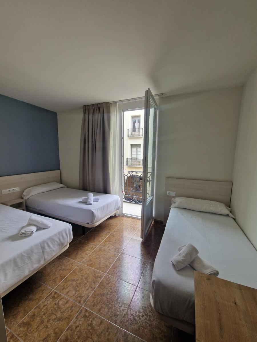 Hostal Rugaca - Housity
