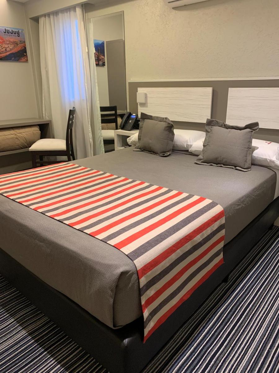 Benjamín I - Housity