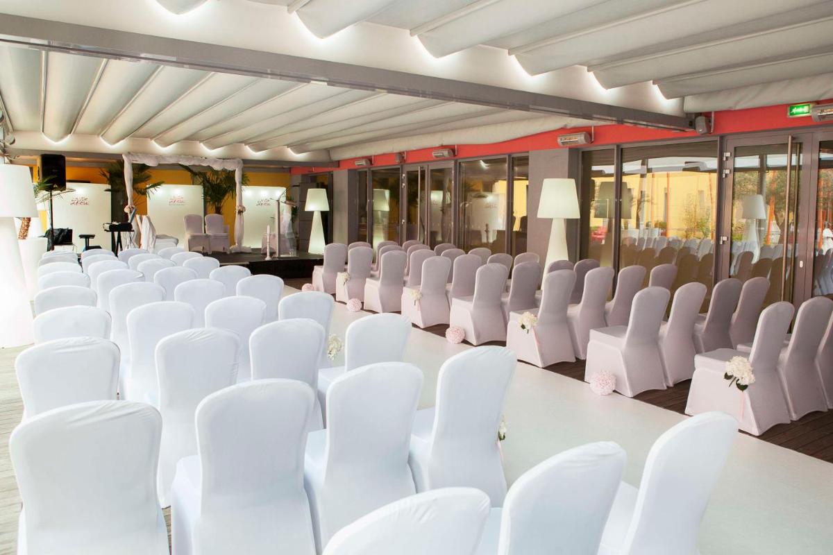 Photo de la galerie de l'établissement Radisson Blu Hotel Toulouse Airport, à Blagnac