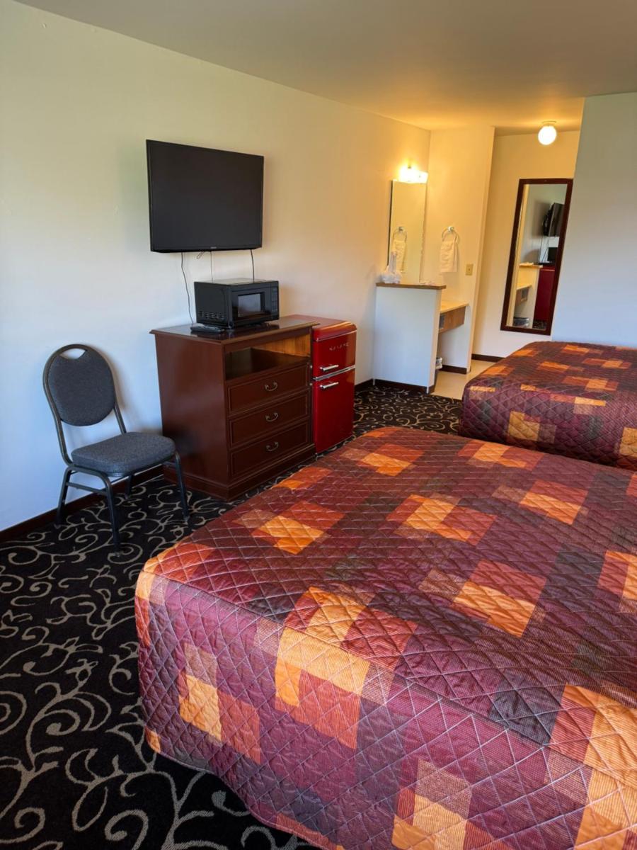 Malibu Inn - Housity