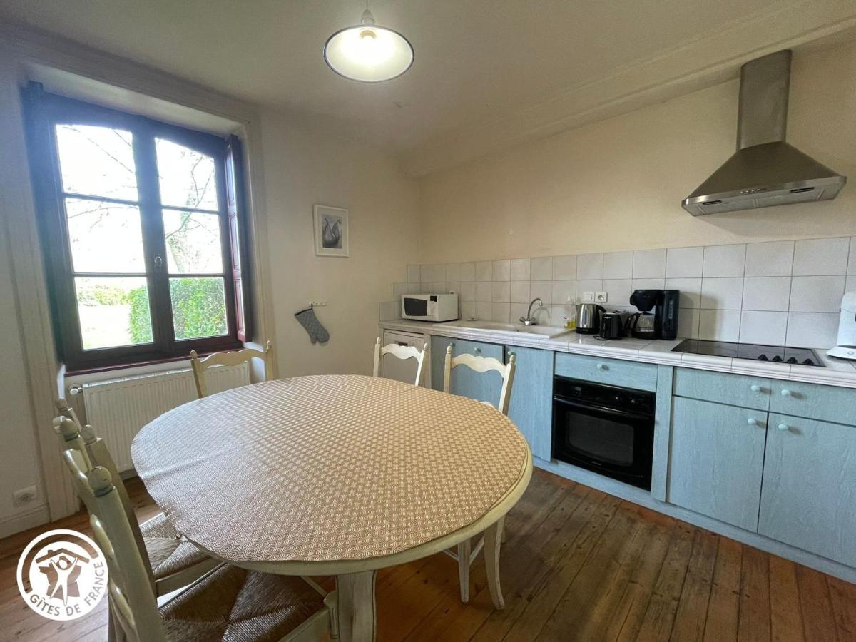 Maison de caractère avec piscine, 8 pers, proche Puy du Fou et Nantes - FR-1-426-137 - Housity