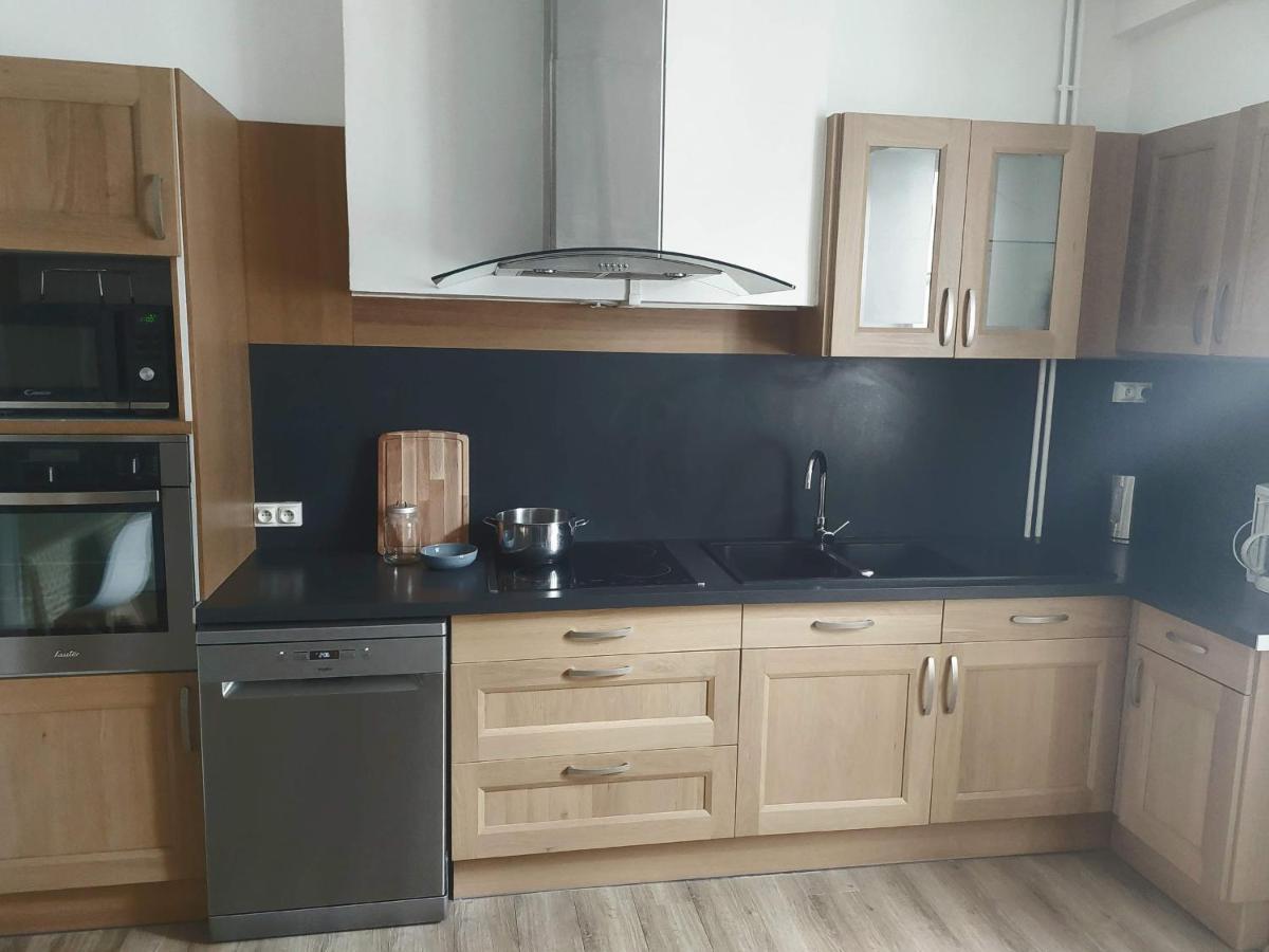 Grande maison familiale au calme avec jardin en terrasses, centre-ville d'Argenton, 8 pers. - FR-1-591-357 - Housity